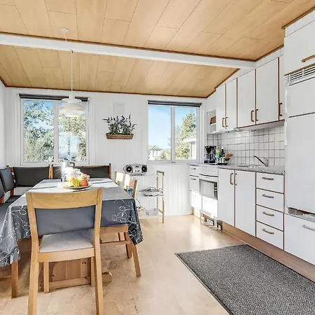 Front In Romo With Wifi Holiday home