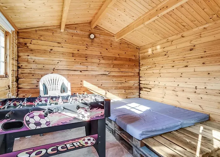 2 Bedroom Beautiful In